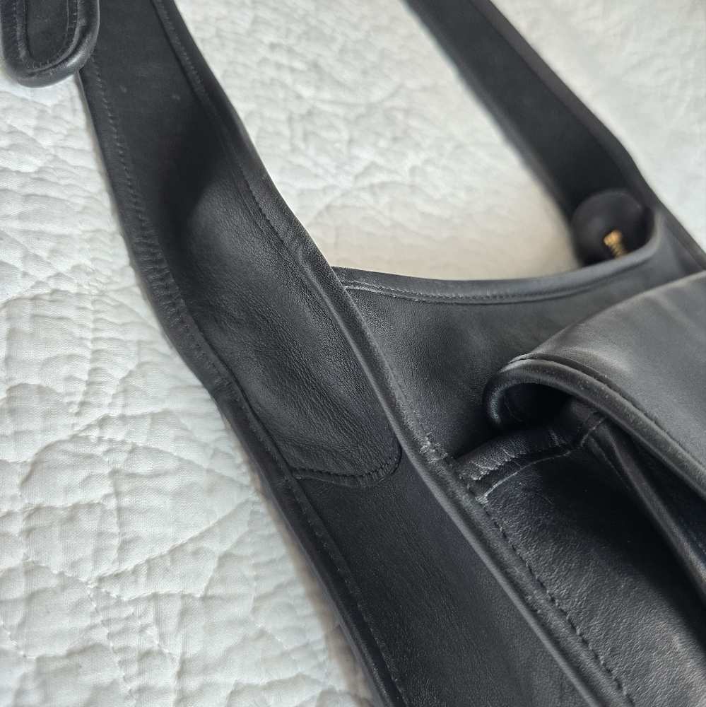 Coach Vintage Taft 9980 Black Leather Turnlock Crossbody Shoulder Bag - Picture 11 of 16